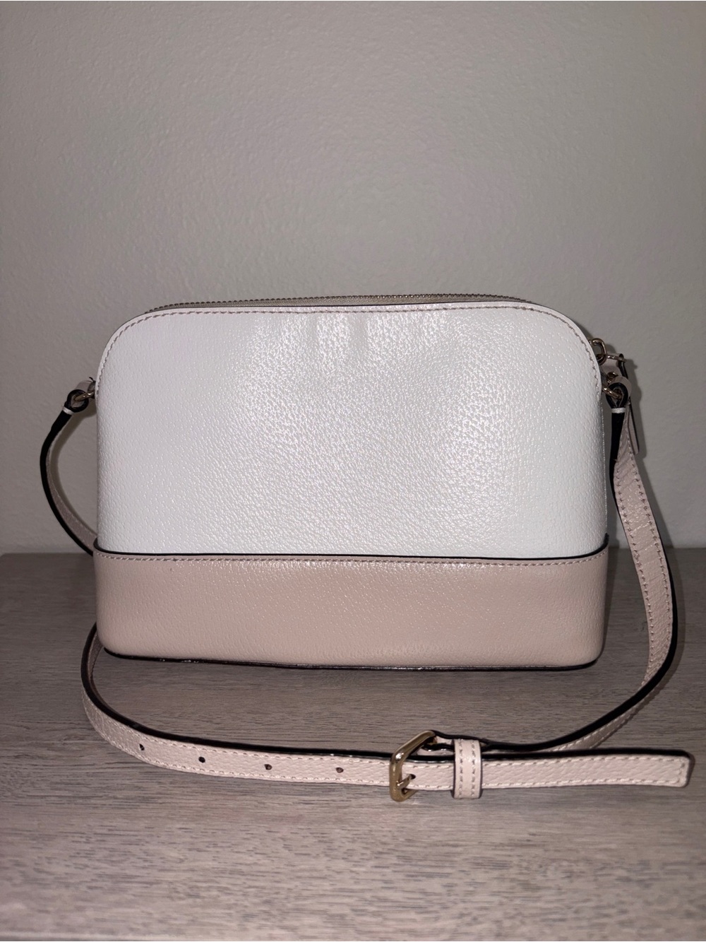 Kate Spade Bay Street Hanna Leather Crossbody Bag - Picture 3 of 5